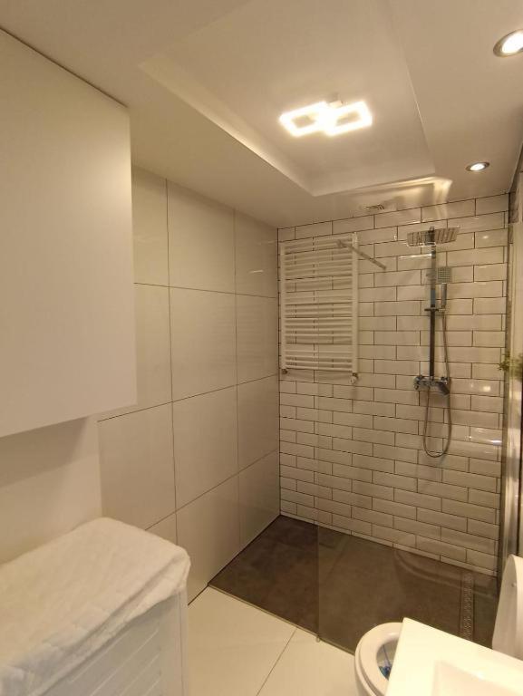 Apartament Brzeg Buitenkant foto