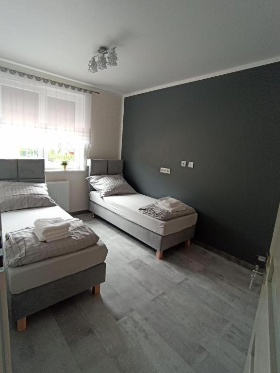 Apartament Brzeg Buitenkant foto
